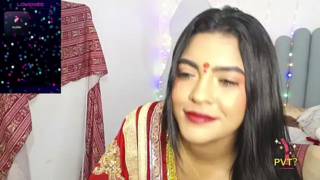 lakshmiraniii online show from March 26, 2026, 11:52 am