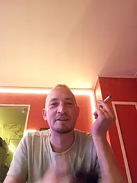 Snapshot of Denislamalice34 chatting on February 26, 2026, 8:09 pm Denislamalice34 online show from February 26, 2026, 8:09 pm