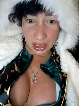 TheGoddessBianca online show from December 31, 2024, 4:35 pm