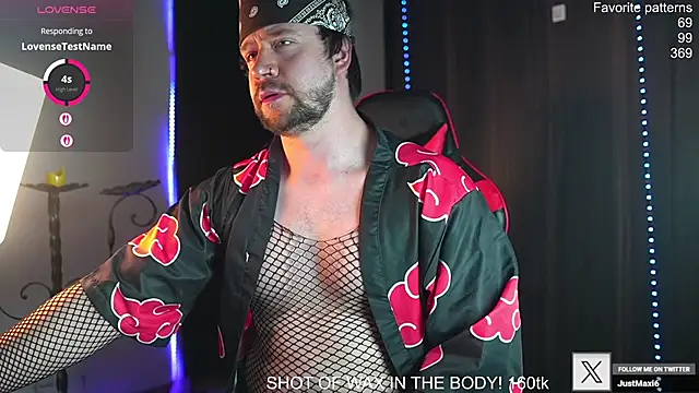 just maxii online show from April 11, 2026, 9:40 pm