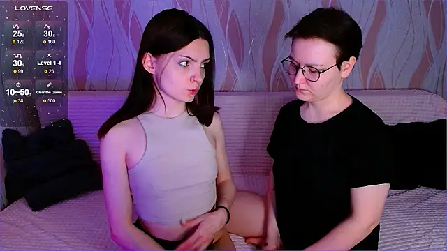  crazy baby  online show from February 11, 2026, 2:50 pm