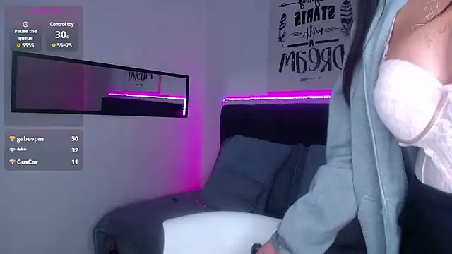 Cataleya hxc online show from February 19, 2025, 6:32 pm