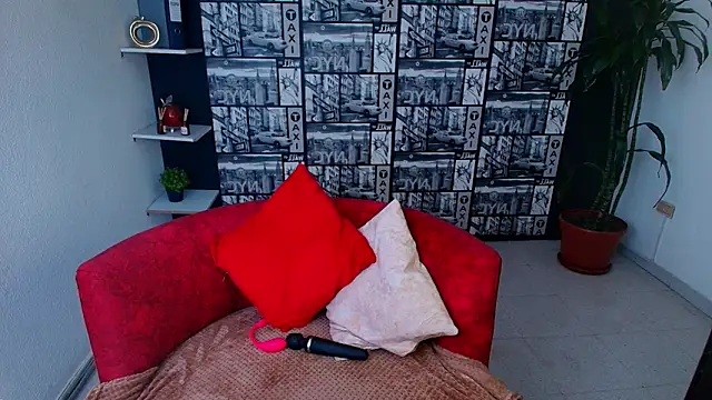 kassandra james online show from May 20, 2026, 1:19 pm