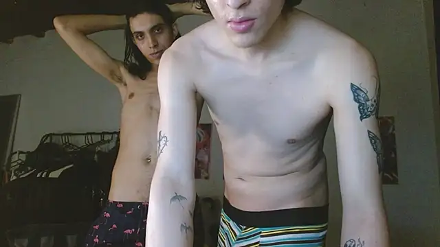 angelitofemboy online show from January 26, 2025, 11:28 am