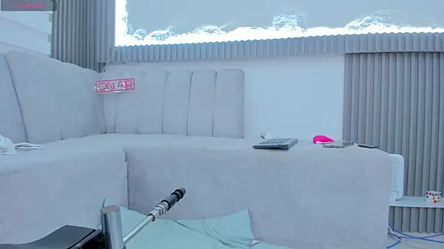 Apolo Bianco  online show from October 29, 2025, 10:42 pm