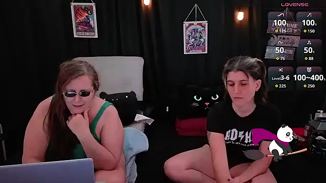 Sexy Mama-69 online show from November 1, 2025, 4:45 pm