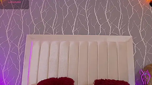 Snapshot of madison_fox1 chatting on November 29, 2025, 1:44 pm madison fox1 online show from November 29, 2025, 1:44 pm