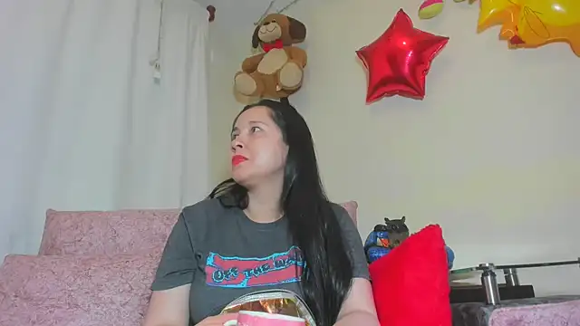 duo princes online show from February 7, 2025, 2:50 am