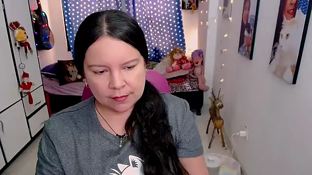 Snapshot of claryssa_ chatting on February 26, 2026, 7:47 pm claryssa online show from February 26, 2026, 7:47 pm