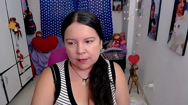 Snapshot of claryssa_ chatting on February 13, 2026, 9:26 pm claryssa online show from February 13, 2026, 9:26 pm