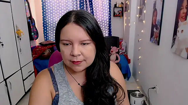 Snapshot of claryssa_ chatting on November 20, 2025, 5:57 pm claryssa online show from November 20, 2025, 5:57 pm