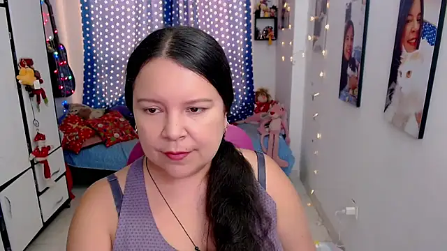 Snapshot of claryssa_ chatting on January 8, 2026, 8:26 pm claryssa online show from January 8, 2026, 8:26 pm