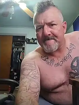 Snapshot of bigdoog8 chatting on June 8, 2026, 10:21 pm bigdoog8 online show from June 8, 2026, 10:21 pm