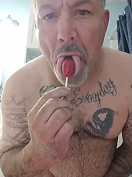 Snapshot of bigdoog8 chatting on June 19, 2026, 7:25 am bigdoog8 online show from June 19, 2026, 7:25 am