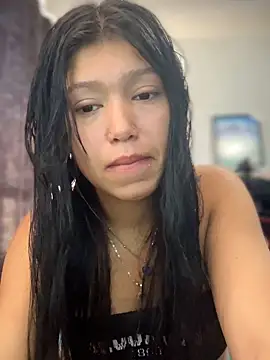 emily rosse04 online show from February 21, 2026, 1:46 pm