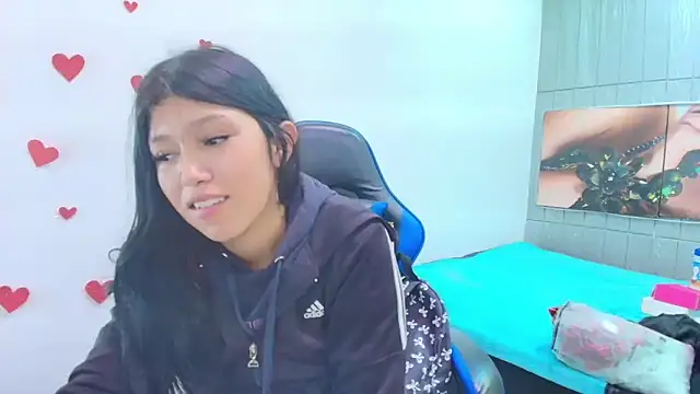 emily rosse04 online show from February 14, 2026, 12:49 pm