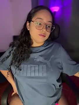 CurlyGirl 1 online show from March 12, 2026, 10:25 pm