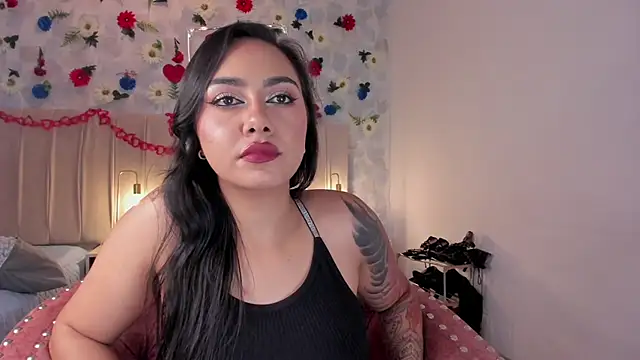 Snapshot of samara_smithh chatting on February 24, 2025, 4:58 pm samara smithh online show from February 24, 2025, 4:58 pm