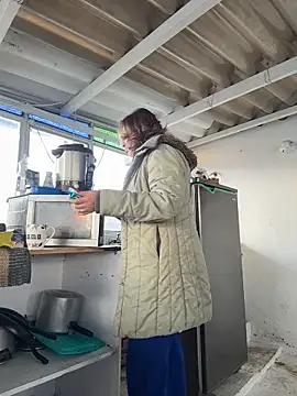 SheraHadee online show from October 24, 2025, 9:36 pm