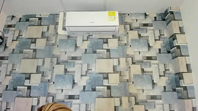 Snapshot of angel_dthroatt chatting on February 24, 2026, 12:06 pm angel dthroatt online show from February 24, 2026, 12:06 pm