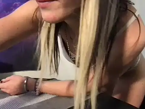 kittycatkendra online show from March 7, 2025, 12:58 am