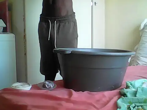 Snapshot of koolbend chatting on December 24, 2024, 2:44 pm koolbend online show from December 24, 2024, 2:44 pm