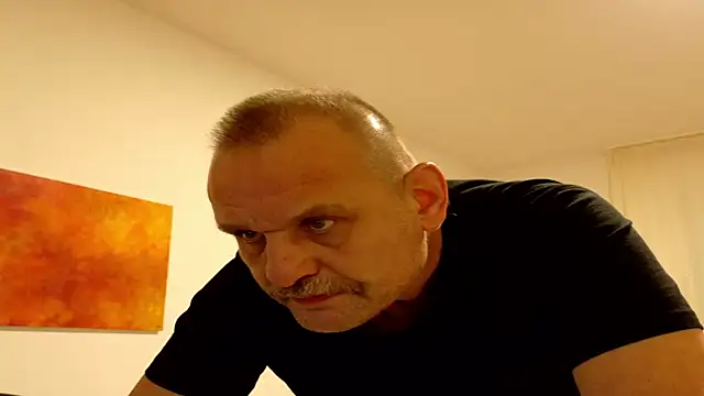 Jeflitschtexh online show from November 8, 2025, 8:23 pm