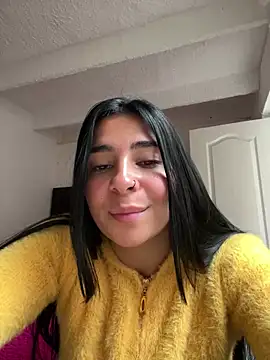 Meganmilk1 online show from November 13, 2025, 4:44 pm