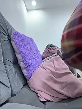 Snapshot of Meganmilk1 chatting on February 23, 2026, 1:33 pm Meganmilk1 online show from February 23, 2026, 1:33 pm