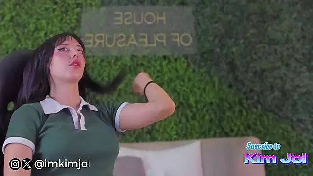 kimjoi  online show from December 17, 2024, 12:11 pm