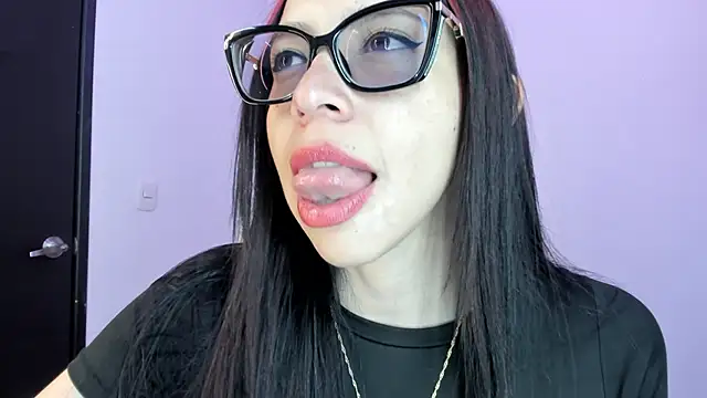 Snapshot of Katty_mouth chatting on June 21, 2026, 4:24 pm Katty mouth online show from June 21, 2026, 4:24 pm