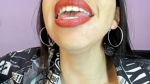 Snapshot of Katty_mouth chatting on July 11, 2026, 5:46 pm Katty mouth online show from July 11, 2026, 5:46 pm