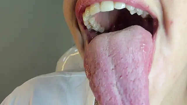 Katty mouth online show from January 17, 2026, 9:07 pm