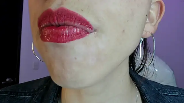 Snapshot of Katty_mouth chatting on July 1, 2026, 5:13 pm Katty mouth online show from July 1, 2026, 5:13 pm