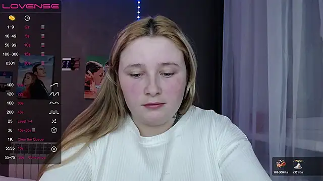 Light Luna online show from November 13, 2025, 3:16 pm