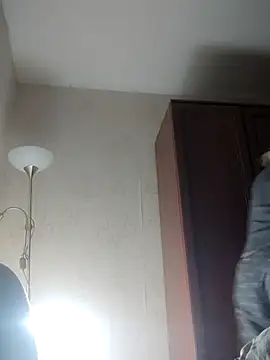 LeraSweet online show from October 26, 2025, 8:20 pm