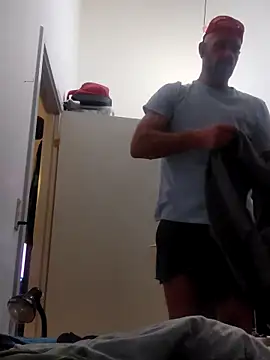 eltoulou online show from February 17, 2025, 5:12 pm