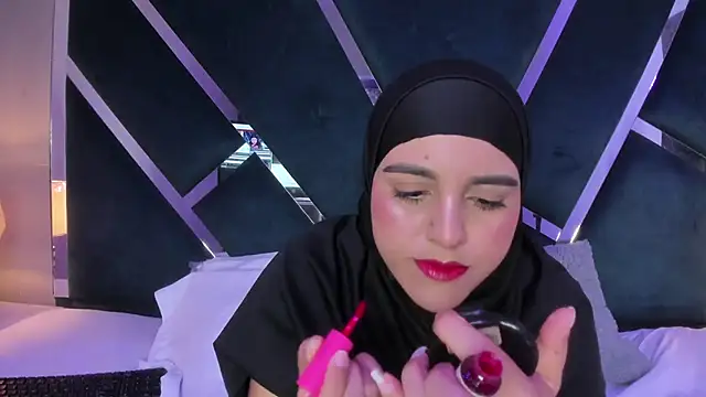 Nahid Jaziri1 online show from October 4, 2025, 8:21 pm