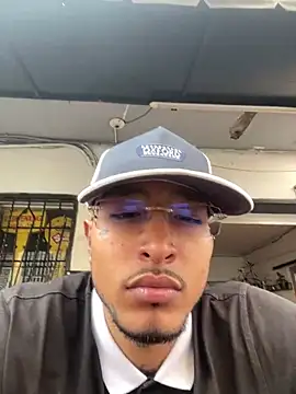 Alex Teau online show from February 27, 2025, 9:14 pm