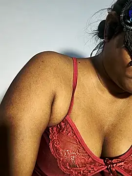 FANTASY QUEEN 07 online show from April 7, 2026, 9:55 am