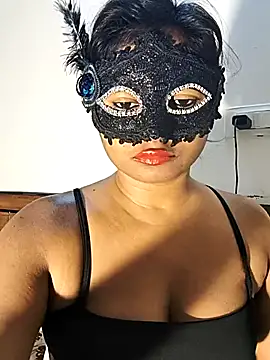 FANTASY QUEEN 07 online show from November 29, 2025, 9:53 am