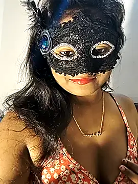 FANTASY QUEEN 07 online show from November 27, 2025, 8:48 am