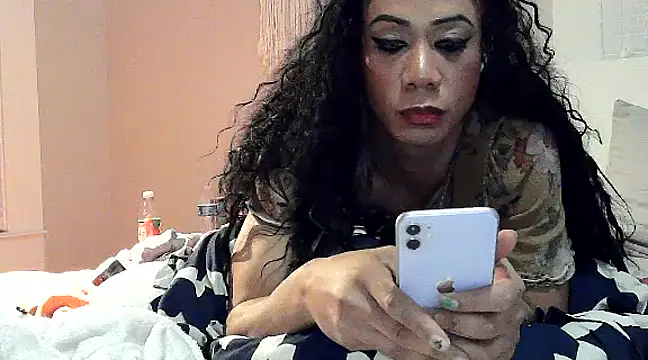 Snapshot of CaramelDipper chatting on March 3, 2025, 6:31 am CaramelDipper online show from March 3, 2025, 6:31 am