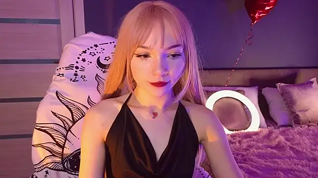 Snapshot of SandraBoyl chatting on March 3, 2025, 4:21 am SandraBoyl online show from March 3, 2025, 4:21 am