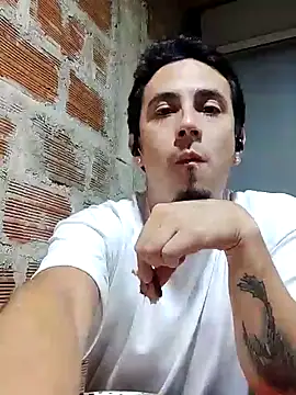 Snapshot of Rejy1992 chatting on December 26, 2024, 3:49 am Rejy1992 online show from December 26, 2024, 3:49 am