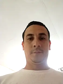 Snapshot of Rejy1992 chatting on September 19, 2025, 3:21 am Rejy1992 online show from September 19, 2025, 3:21 am