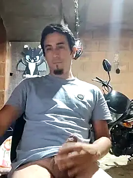 Snapshot of Rejy1992 chatting on December 28, 2024, 2:22 am Rejy1992 online show from December 28, 2024, 2:22 am