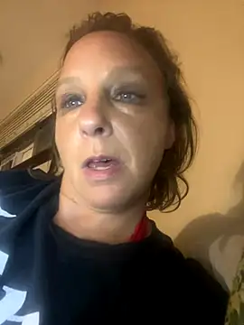 Everlyrose27 online show from October 4, 2025, 4:25 am