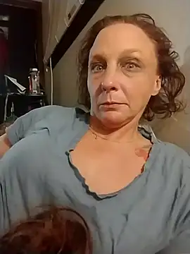 Everlyrose27 online show from February 17, 2026, 1:47 am