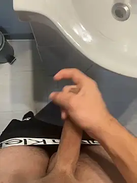 Mecchaud06 online show from December 29, 2024, 3:56 pm